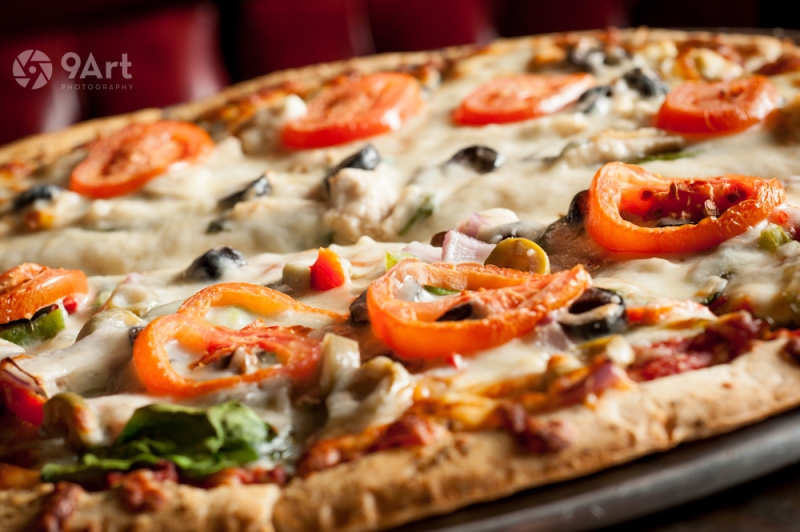 CVB food photography post: pizza from Joplin pub and pizza spot, 'the blackthorn.'